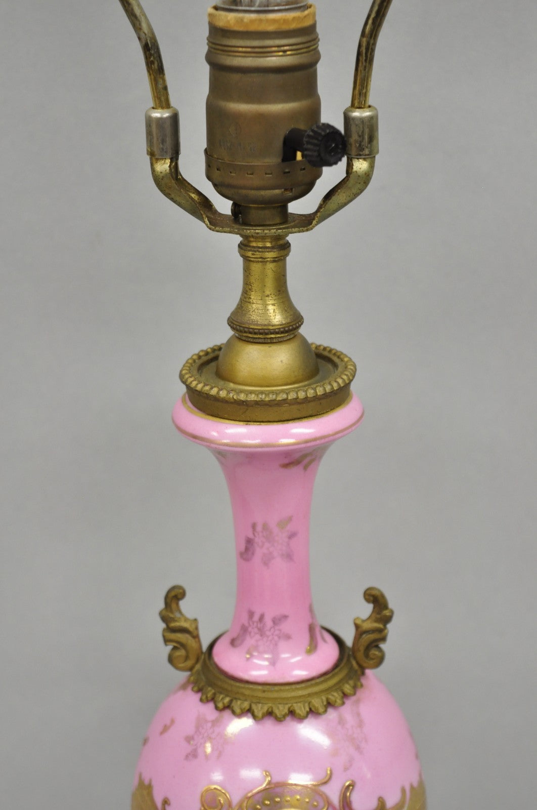 Antique French Victorian Pink Paris Porcelain Petite Urn Figural Table Lamp