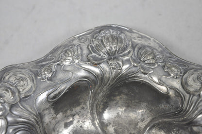 Antique Homan Silver Plated Art Nouveau Round Scalloped Floral Repousse Nut Dish
