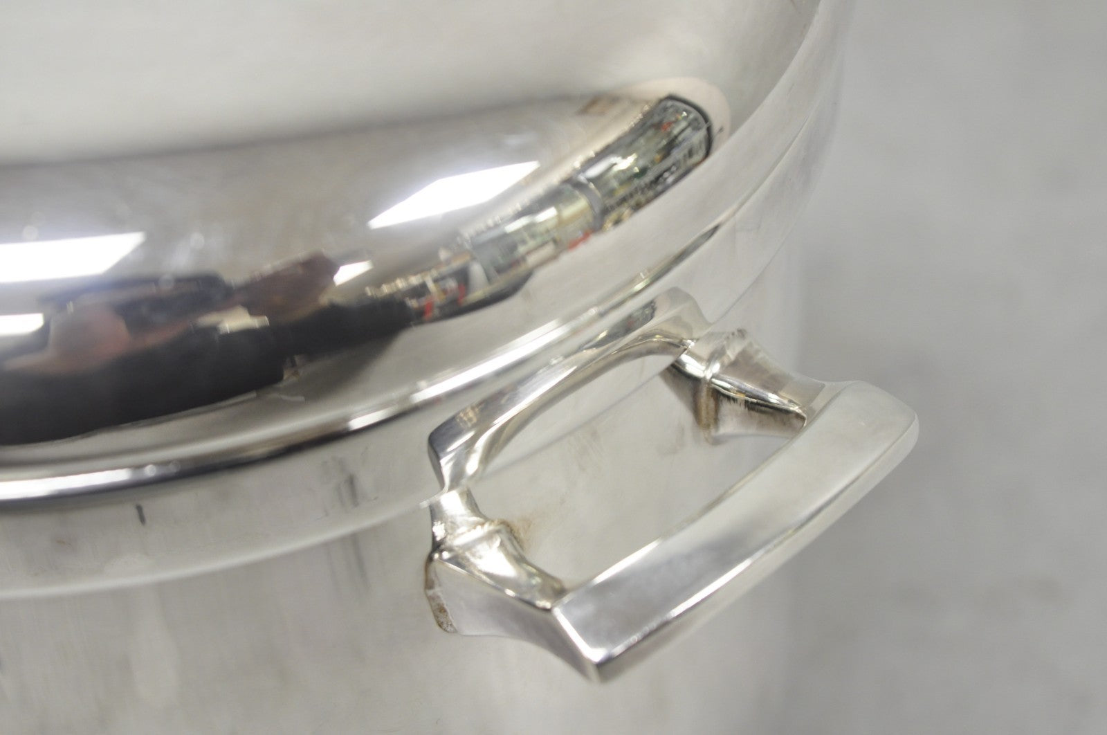 Vintage Sheffield Art Deco Silver Plated Glass Lined Covered Ice Bucket w/ Lid