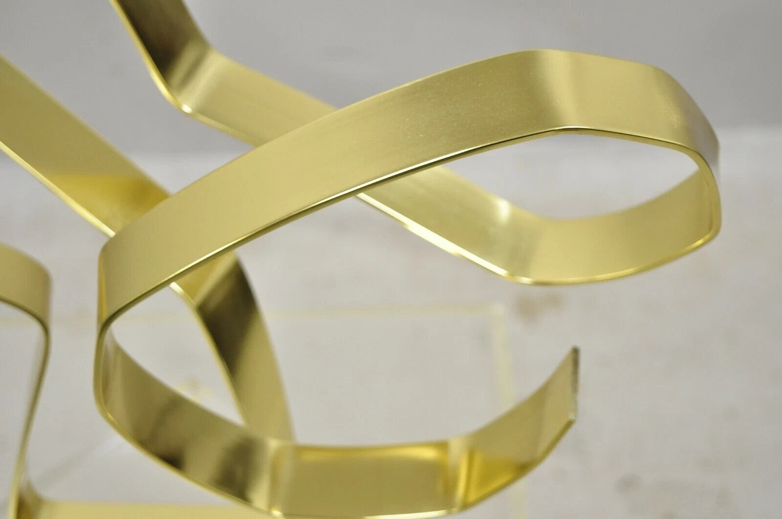 Vintage Dan Murphy 1976 Brass Ribbon Modern Abstract Sculpture on Lucite Base