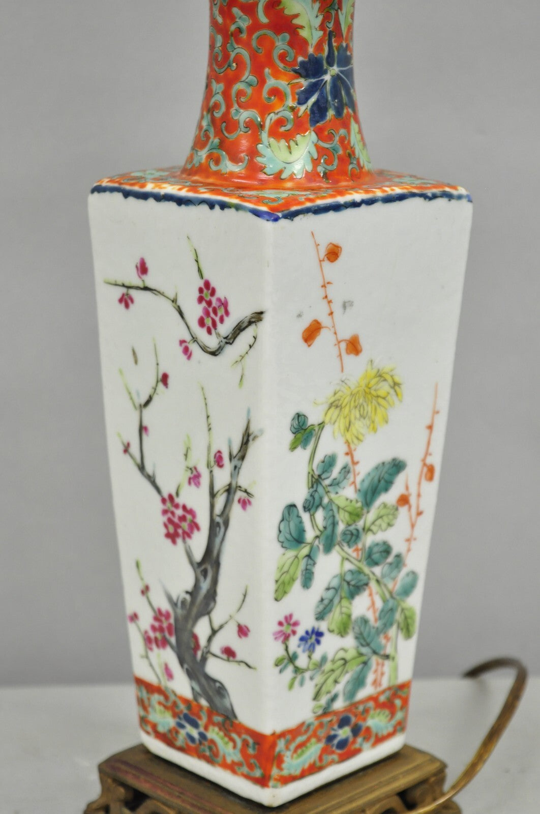 Antique Chinese Porcelain Orange Hand Painted Flower Small Boudoir Table Lamp