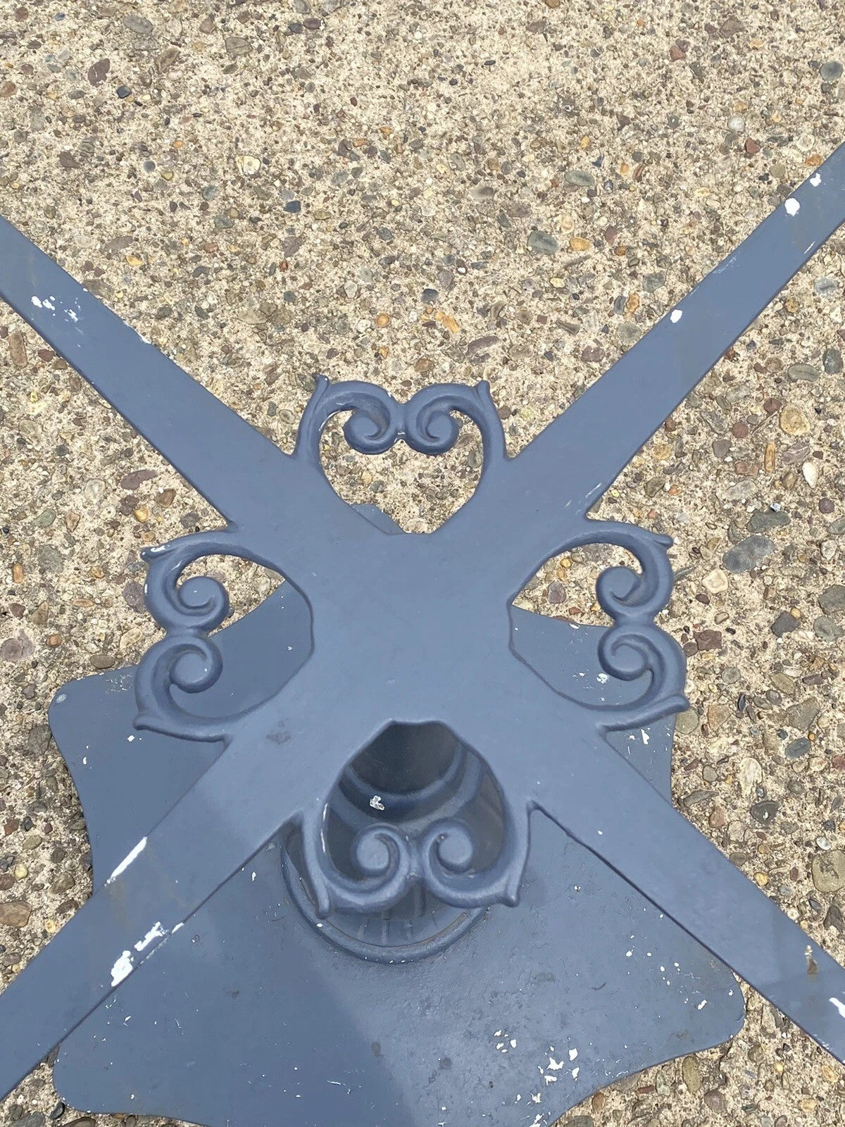 Vintage Hollywood Regency Cast Aluminum Dining Center Table Pedestal Base