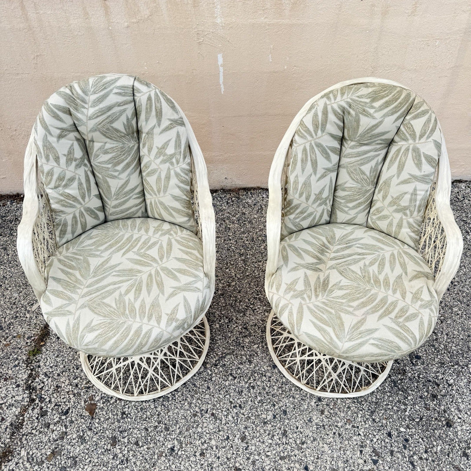 Vintage Russell Woodard Mid Century Spun Fiberglass Pedestal Base Arm Chair Pair