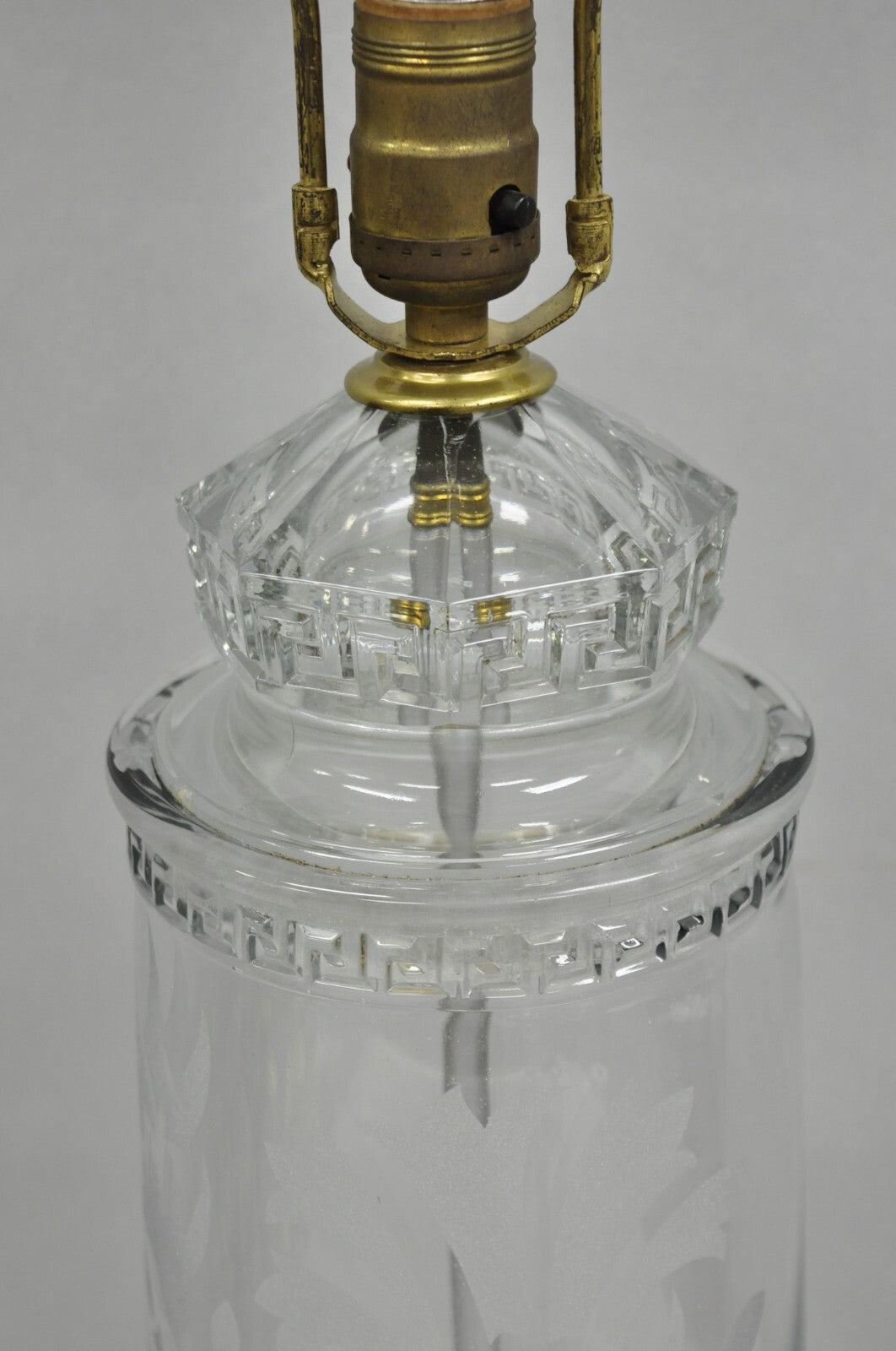Antique Italian Hollywood Regency Faceted Clear Glass Greek Key Table Lamp
