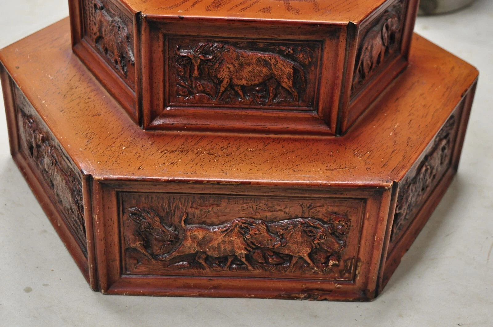 Vintage Chinoiserie African Safari Faux Horn Tusk Fiberglass Floor Lamp