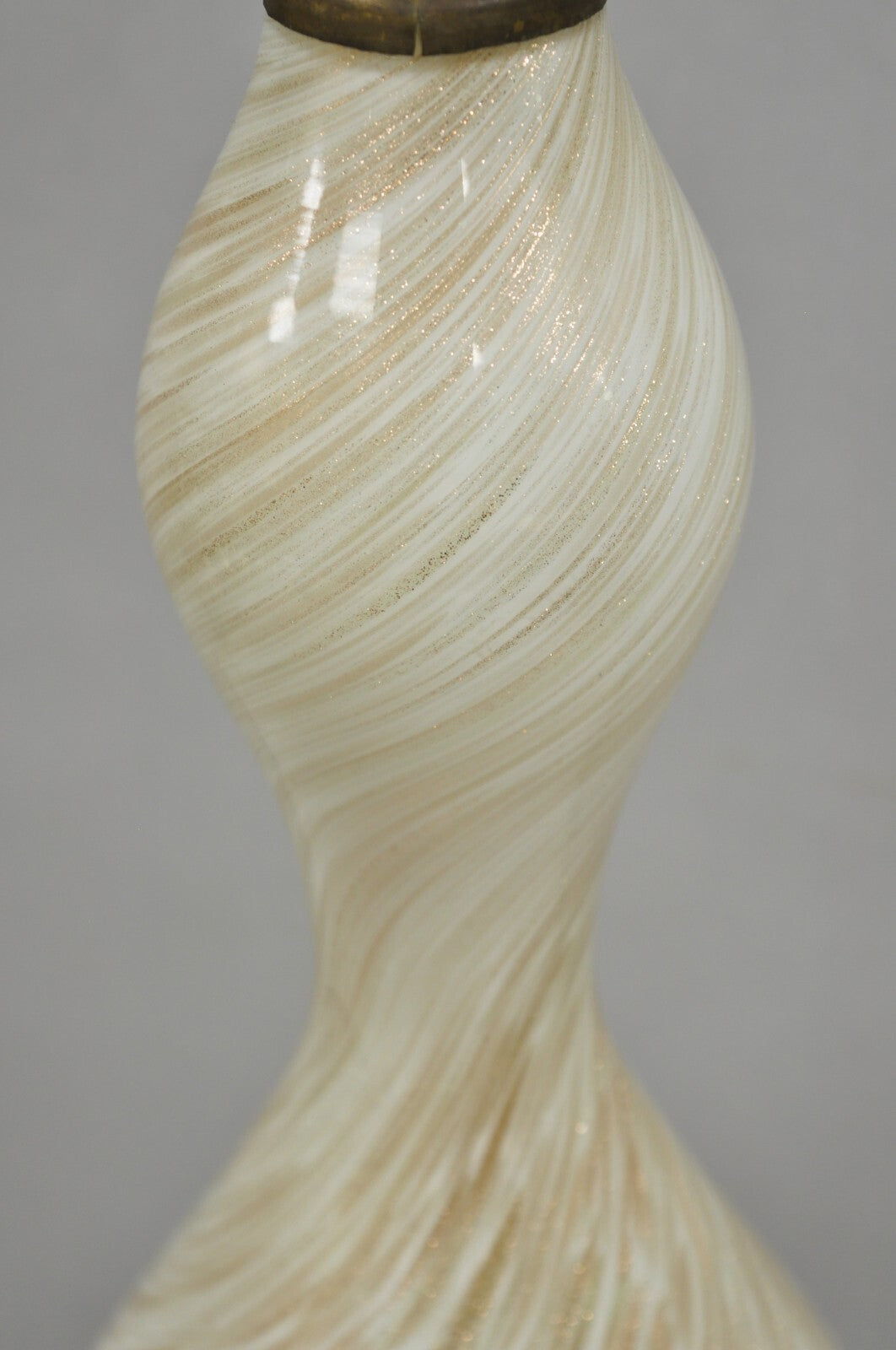 Vintage Mid Century Modern Italian Glass Murano Swirl Table Lamp w/ Gold Flecks