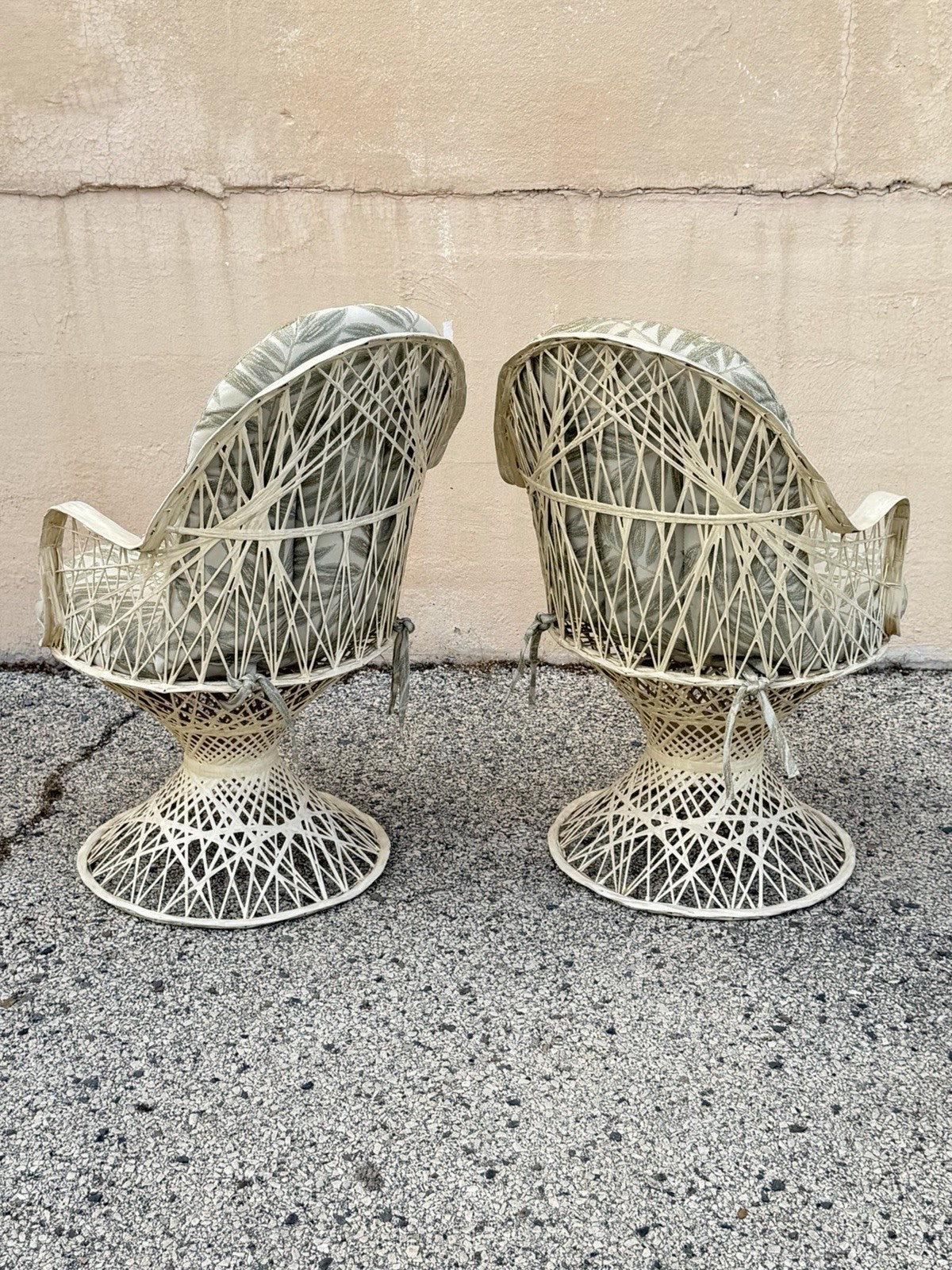 Vintage Russell Woodard Mid Century Spun Fiberglass Pedestal Base Arm Chair Pair