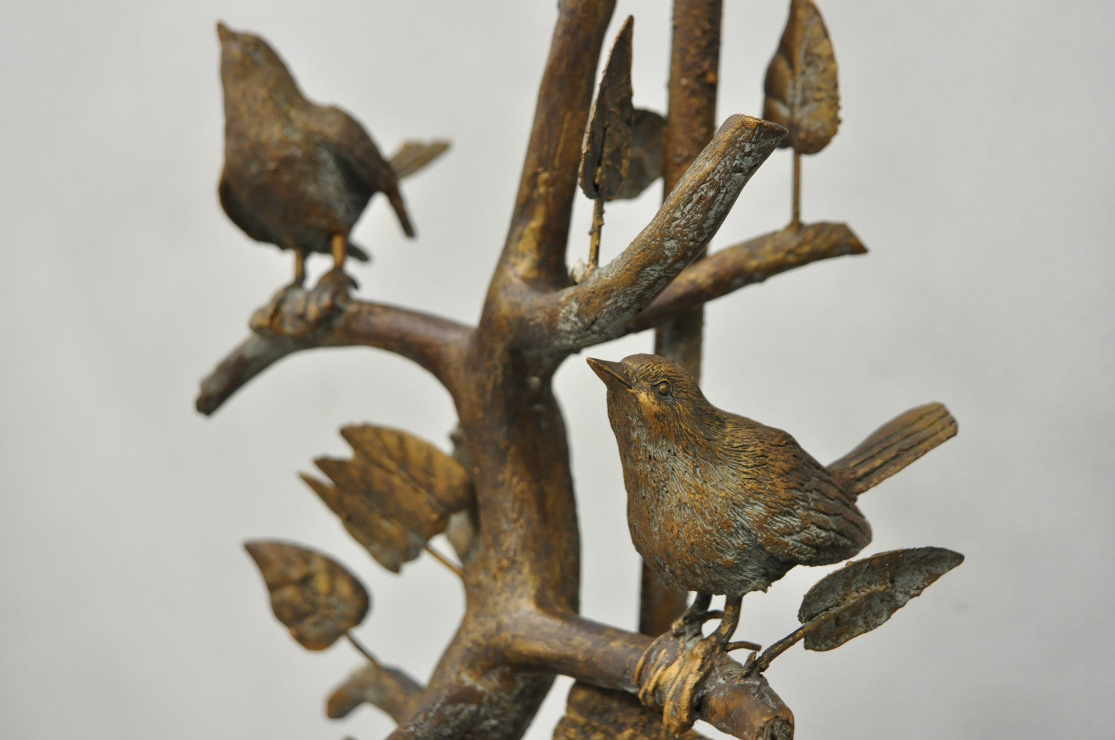 Contemporary Chinoiserie Style Bronze Finish Metal Birds on Branch Table Lamp
