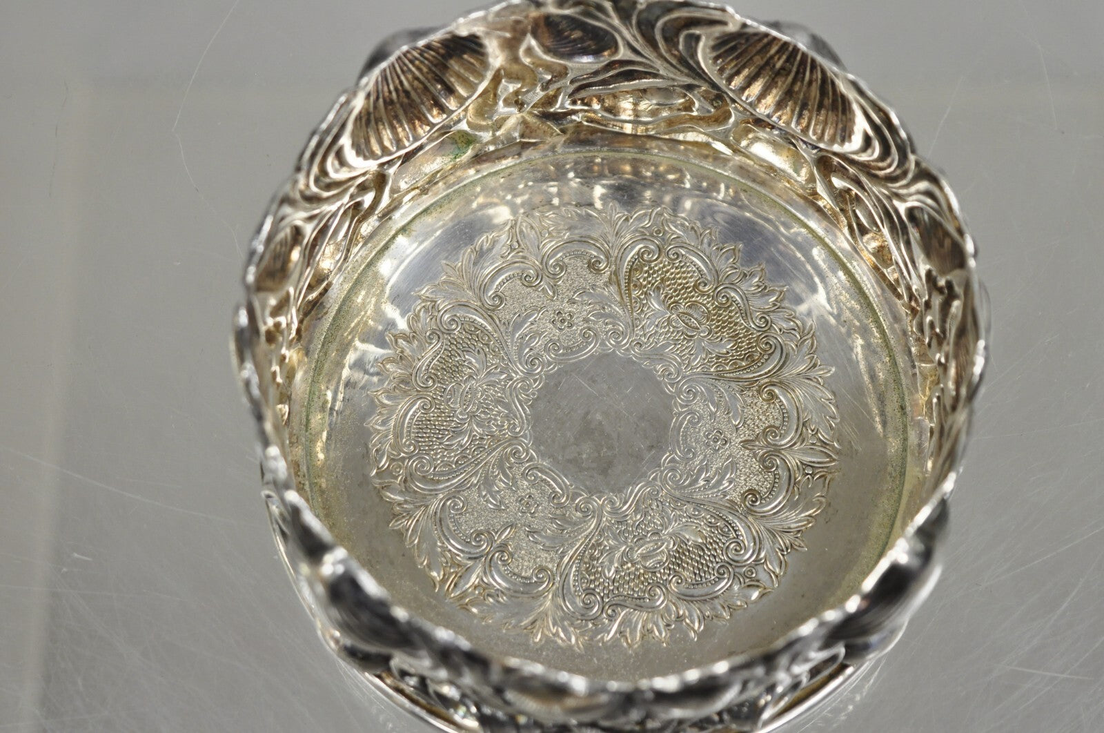Vintage English Victorian Nautical Seashell Silver Plated Wine Bottle Coaster