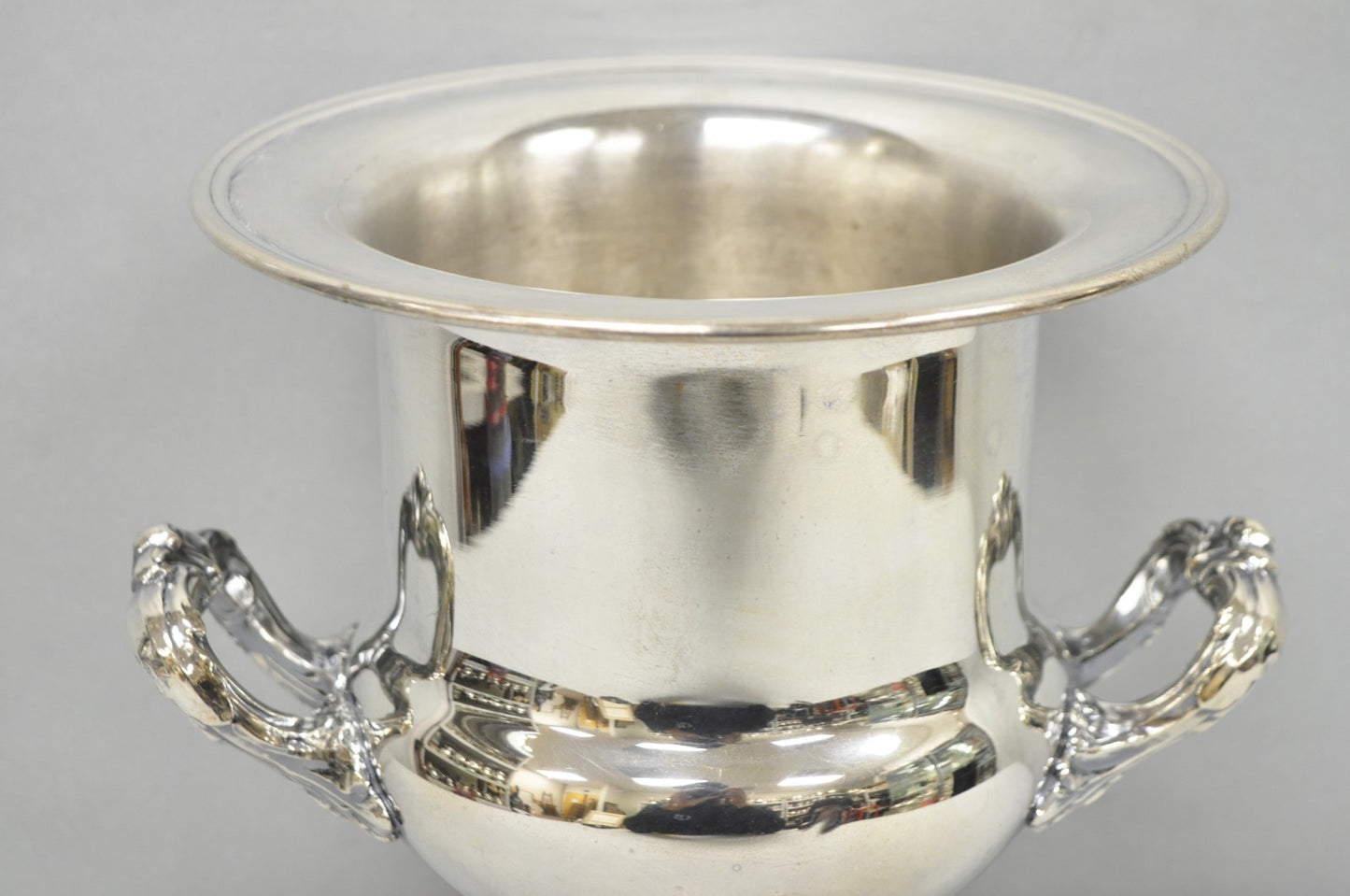 Vintage Victorian Silver Plated Trophy Cup Urn Champagne Chiller Bar Ice Bucket