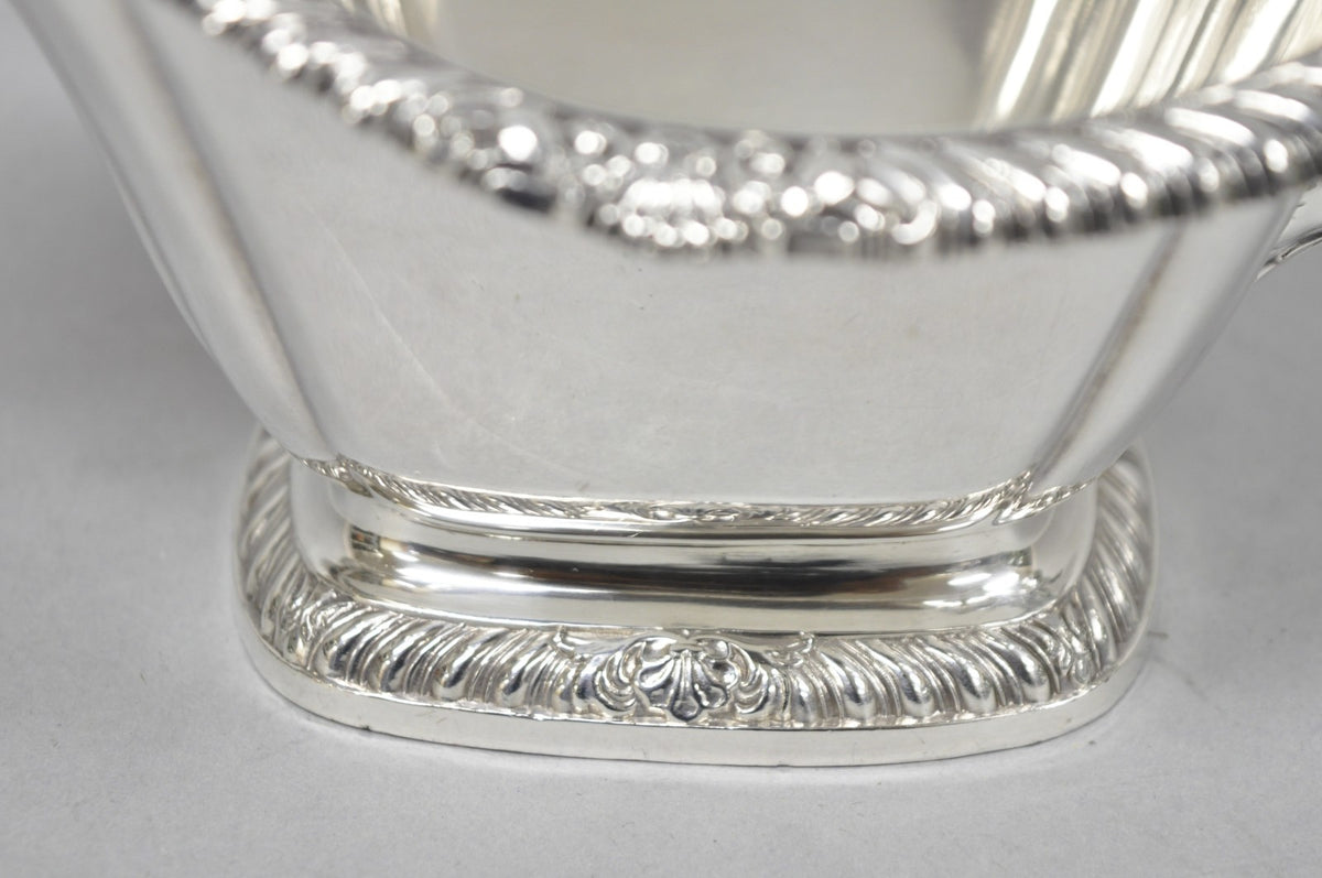 Vintage Gorham Y1130 Y1131 Victorian Silver Plated Gravy Sauce Boat & Underplate