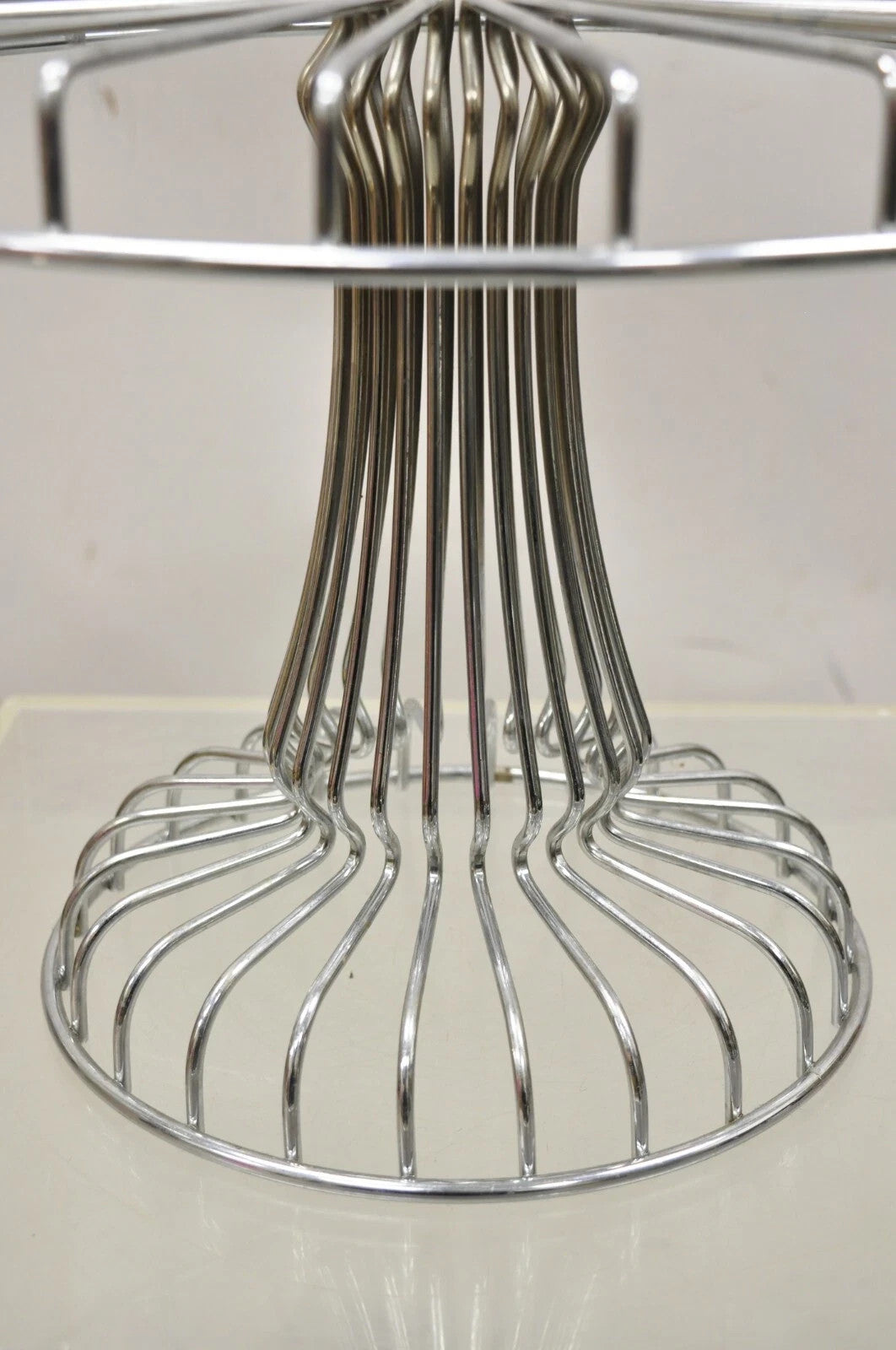 Vintage Mid Century Modern Chrome Metal Wire Pedestal Pastry Cake Stand