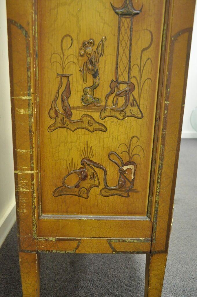 Vintage Oriental Chinese Asian Lacquered Figural Painted Mirrored Cabinet Curio