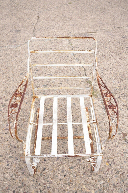 Vintage Woodard Chantilly Rose Wrought Iron Garden Patio Bouncer Lounge Chair