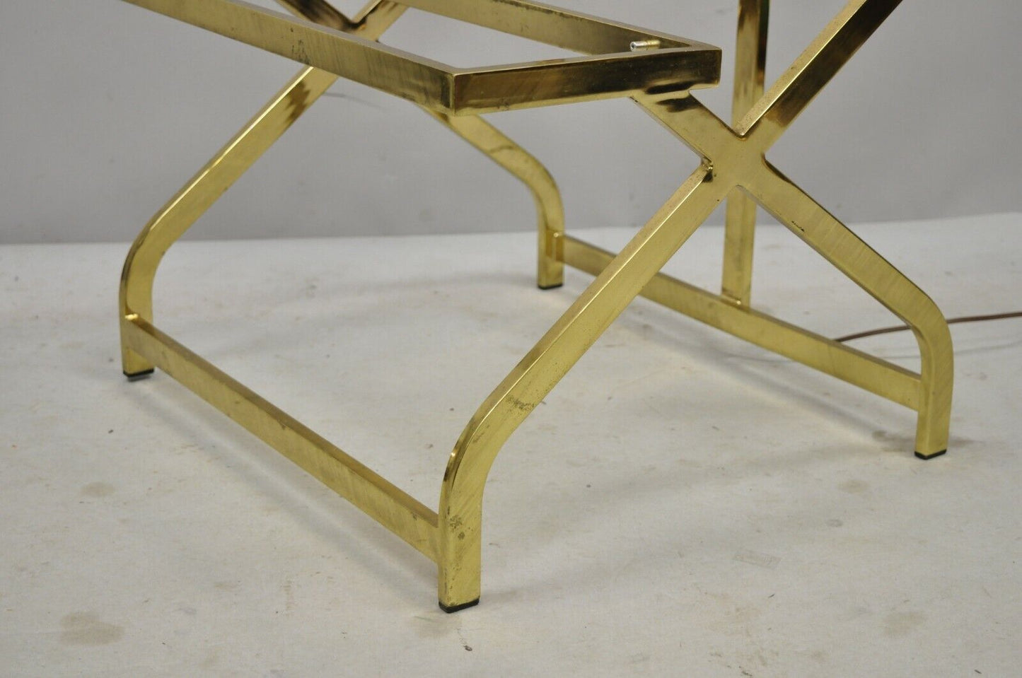 Vintage Mid Century Modern Brass Metal 2 Tier Step Up Floor Lamp End Table