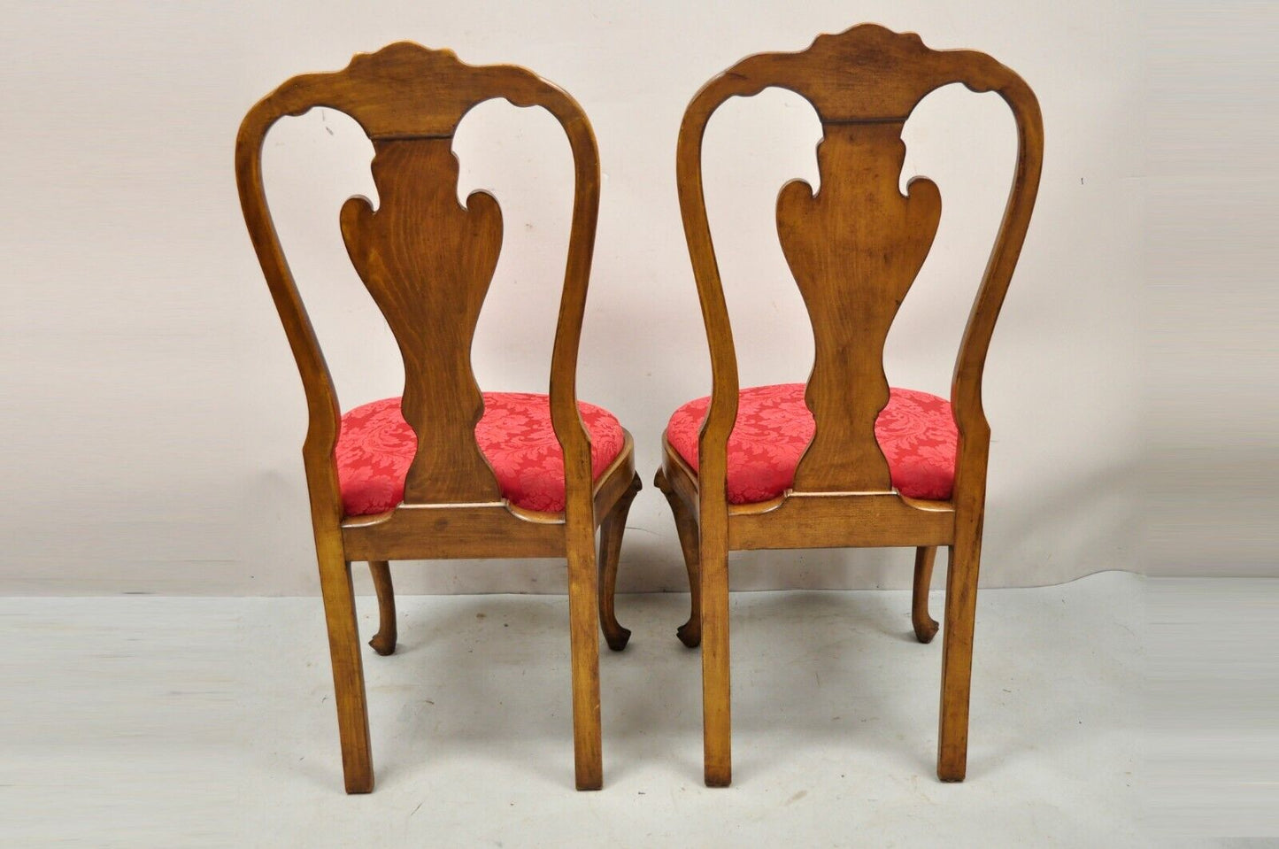 Vintage Queen Anne Style Shell Carved Solid Wood Dining Chairs - Set of 8