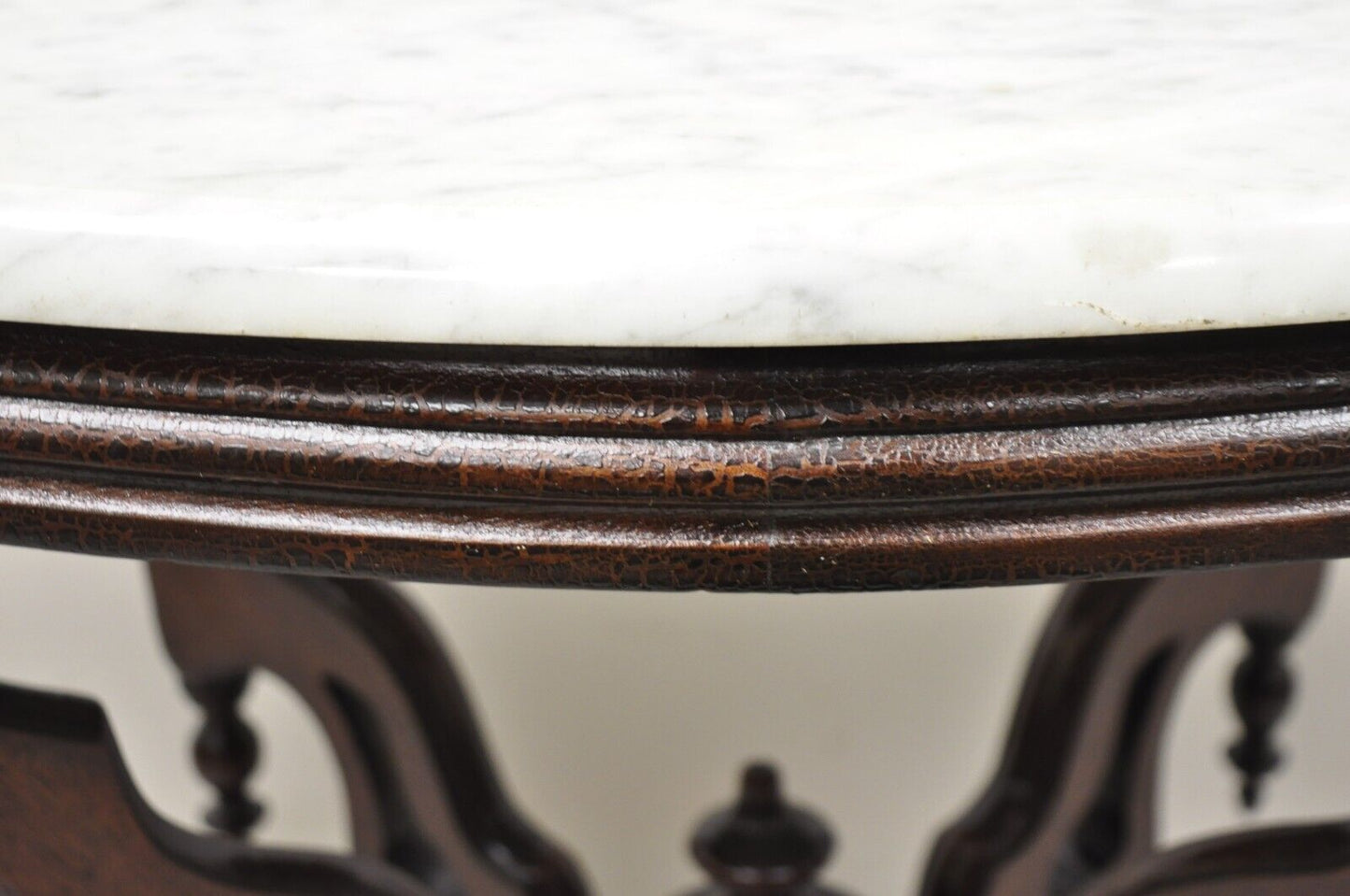 Antique Eastlake Victorian Walnut Oval Marble Top Parlor Lamp Table