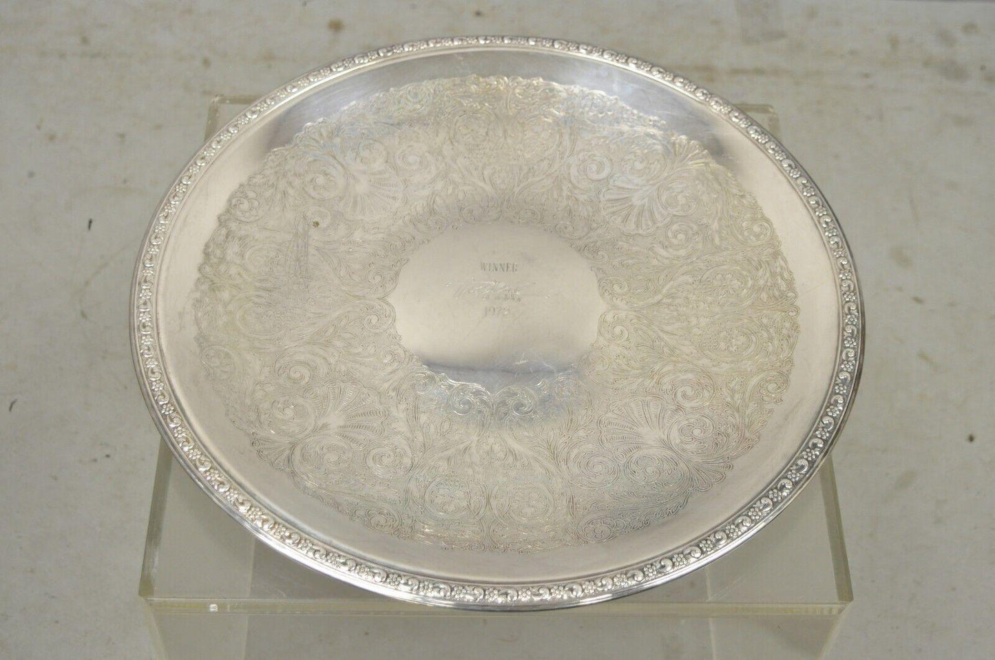 Vintage Sheridan 18” Round Award Platter Tray “Winner Tropical at Calder 1972”