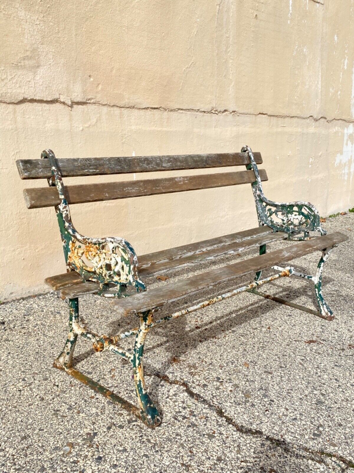 Antique English Victorian Cast Iron Wooden Slat Garden Seat Patio Park Bench