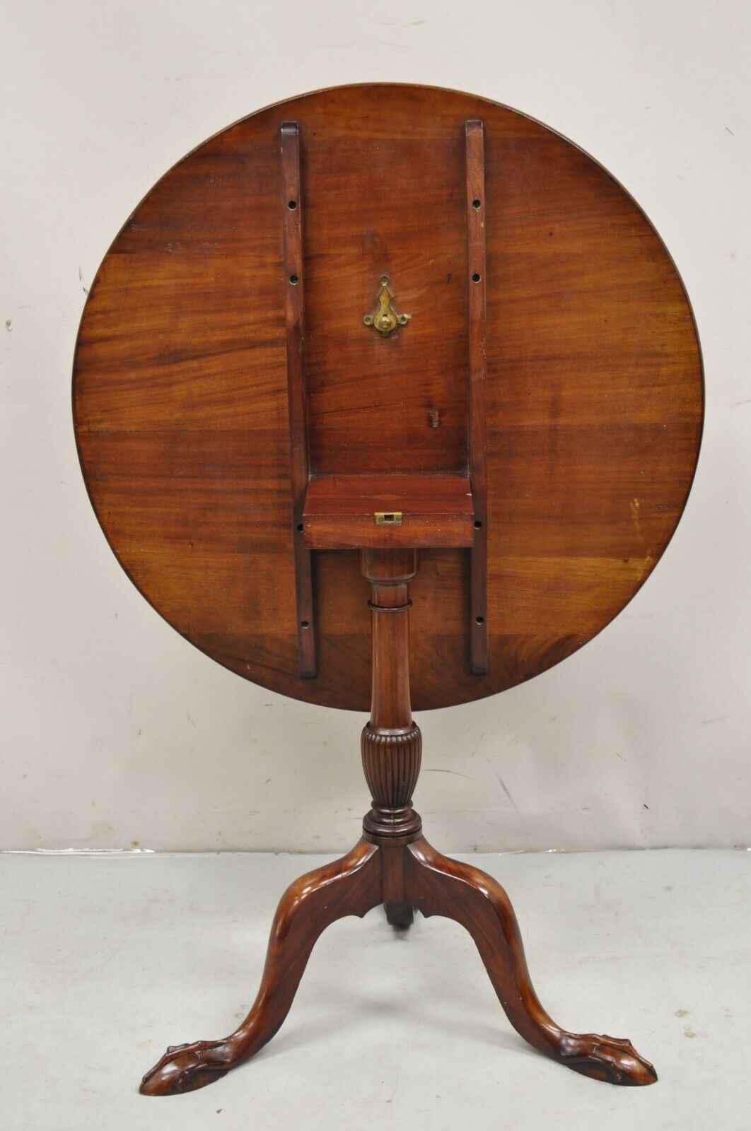 Antique Chippendale Style Round Tilt Top Pinwheel Inlay Ball and Claw Side Table