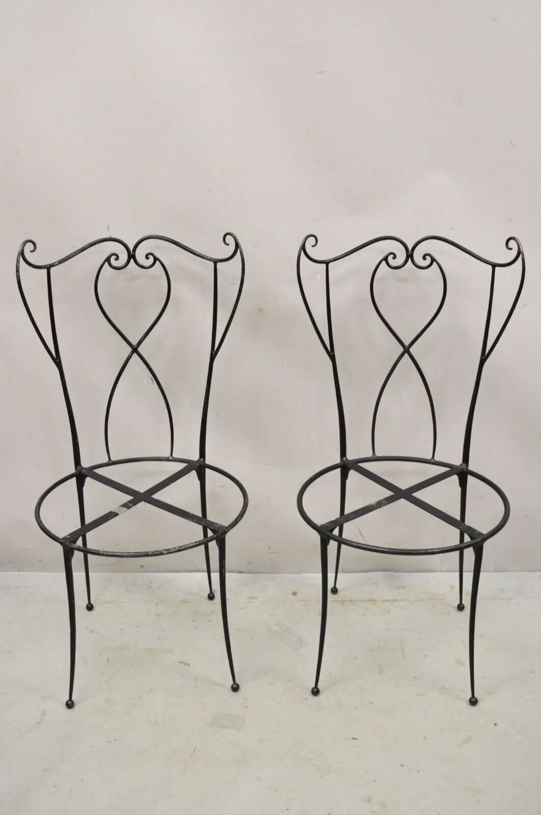 Pair Vtg Salterini Style Mid Century Modern Wrought Iron Scrolling Side Chairs