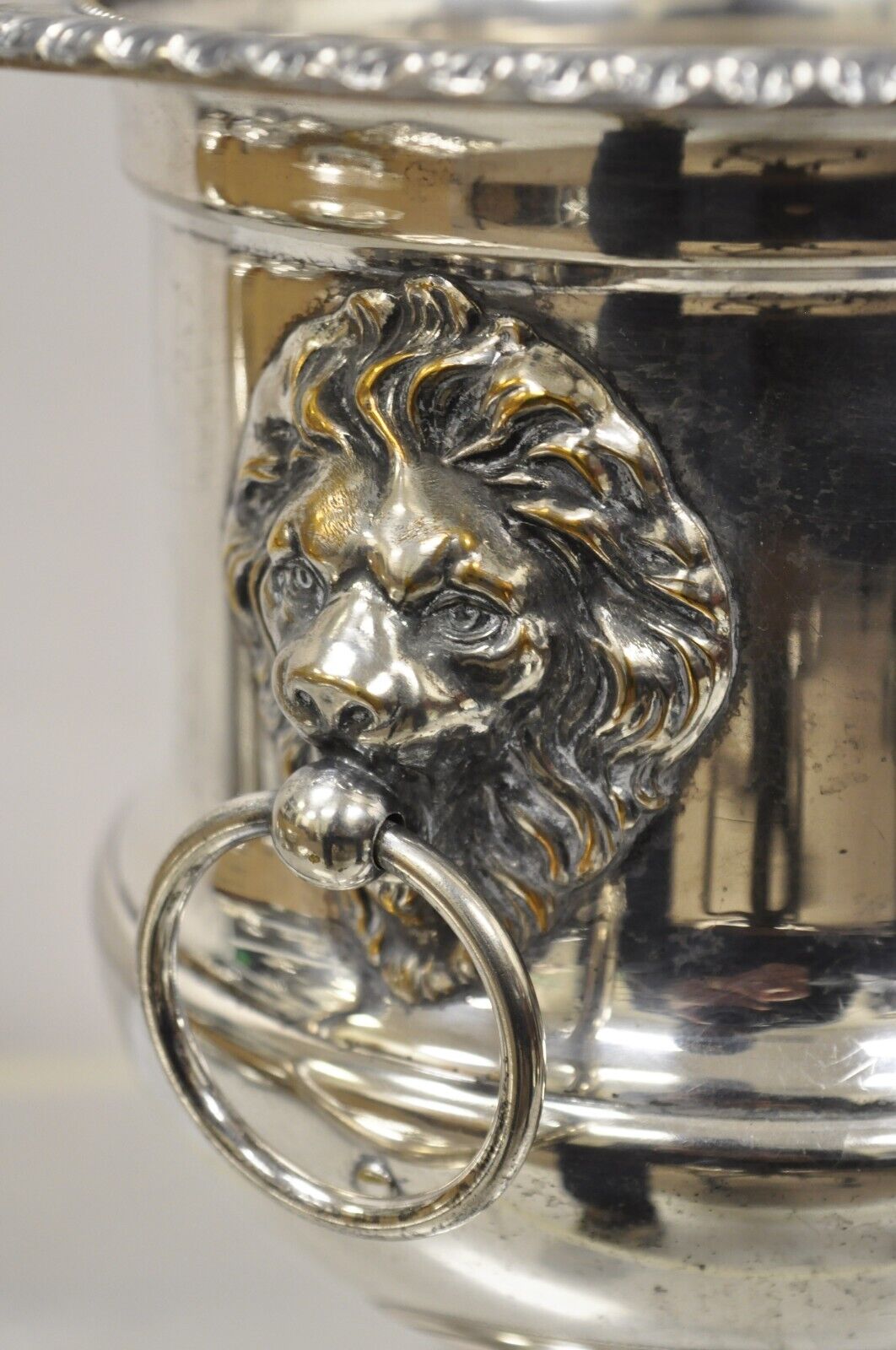 English Regency Lion Head Drop Pulls Silver Plated Champagne Chiller Ice Bucket