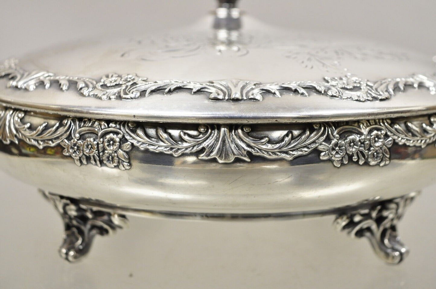 Reed & Barton Victorian Silver Plated Round Lidded Twin Handle Serving Dish