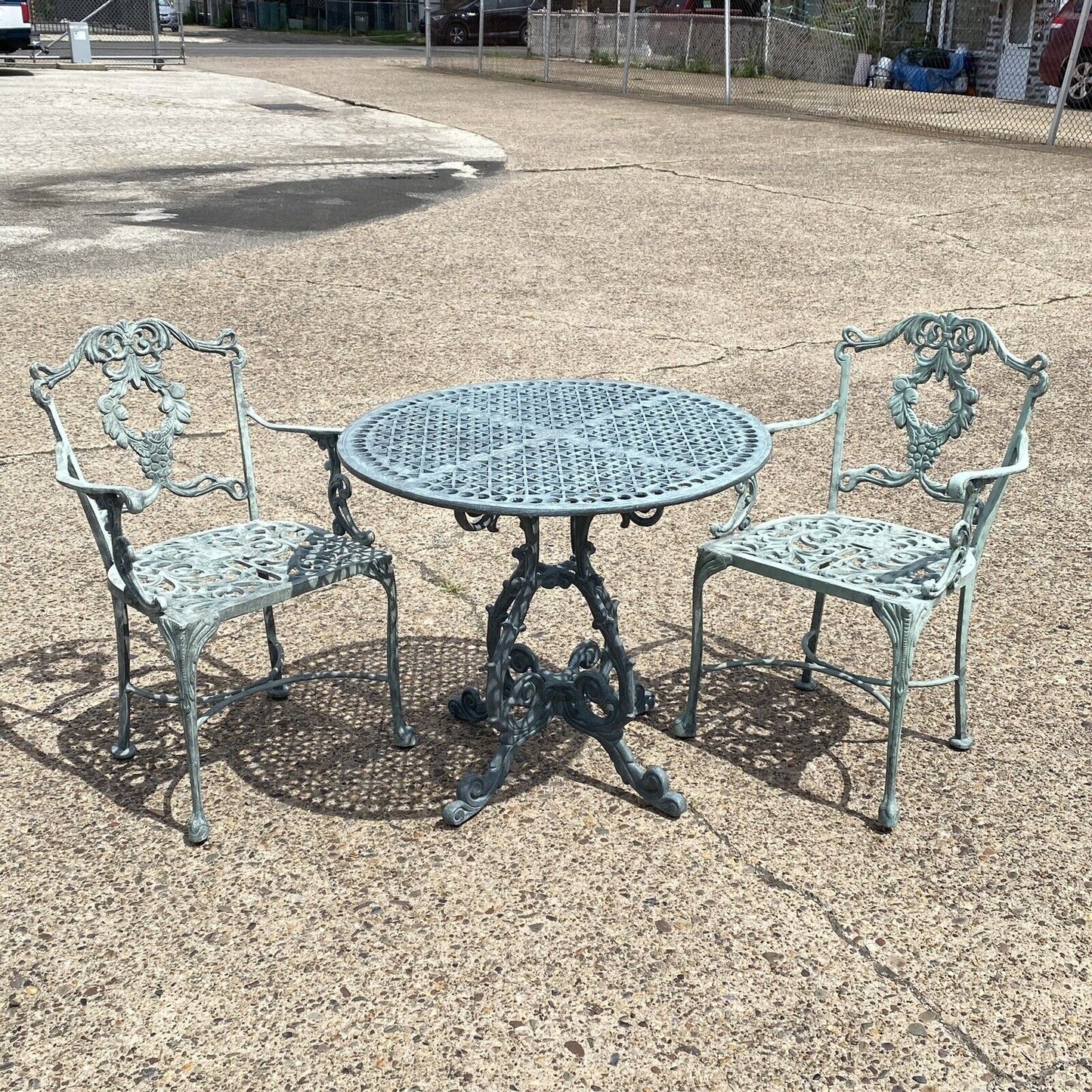 Landgrave Cast Classics Victorian Green Aluminum Garden Patio Bistro Dining Set