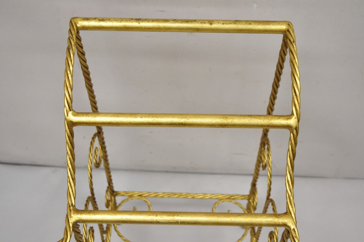 Italian Hollywood Regency Gold Iron Metal Rope Tassel Bathroom Towel Rack Stand