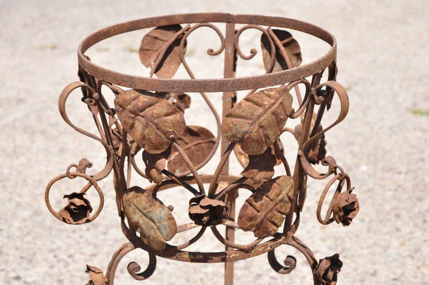 Vtg French Art Nouveau Wrought Iron Leaf Vine Garden Planter Pot Flower Stand