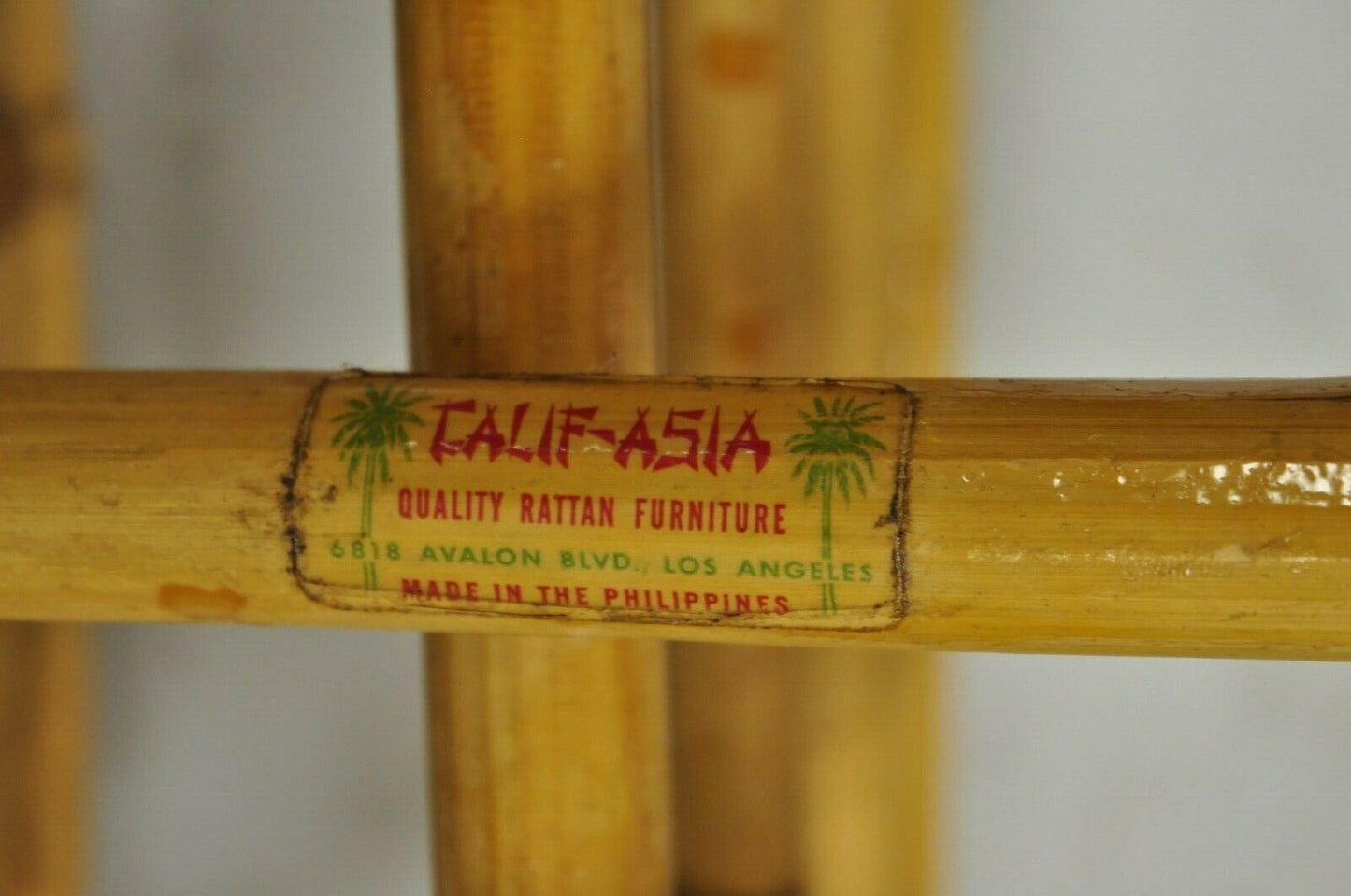 Calif-Asia Rattan Bamboo Chinese Chippendale Boho Tiki Magazine Rack Stand (A)