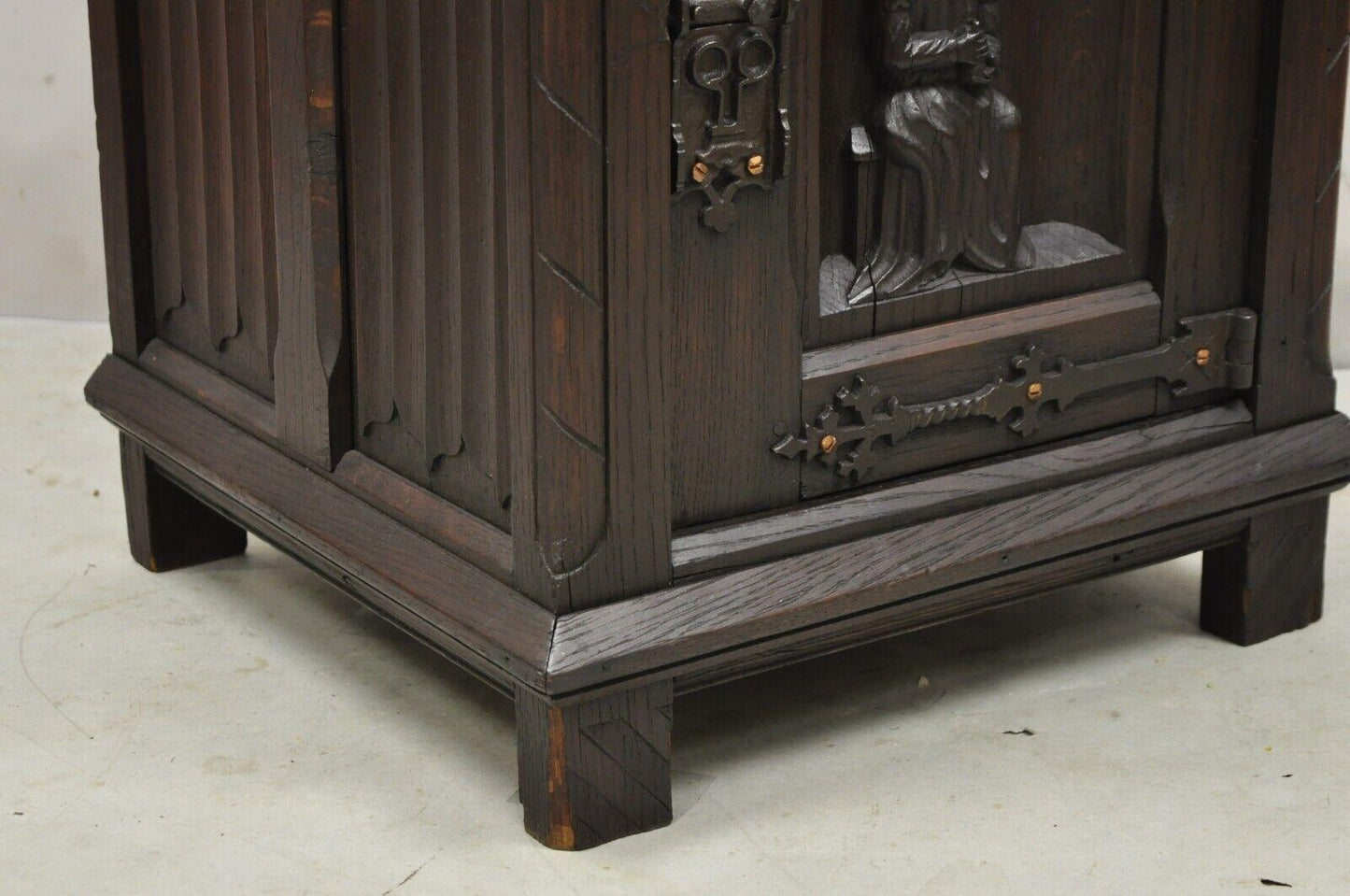 Antique Gothic Renaissance Revival Oak Wood Figural Carved Low Cabinet