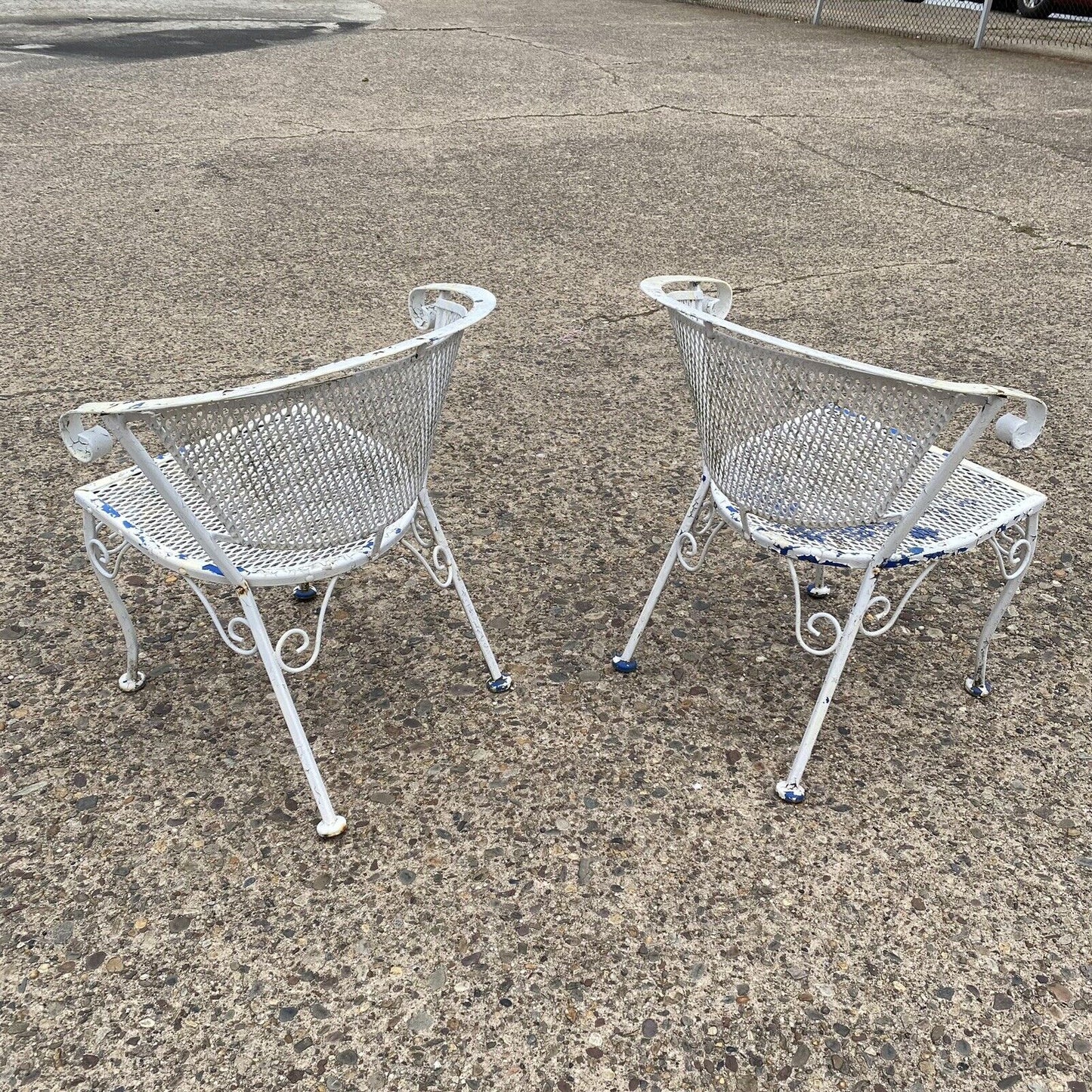 Vtg Wrought Iron Woodard Salterini Style Mid Century Outdoor Patio Chairs - Pair