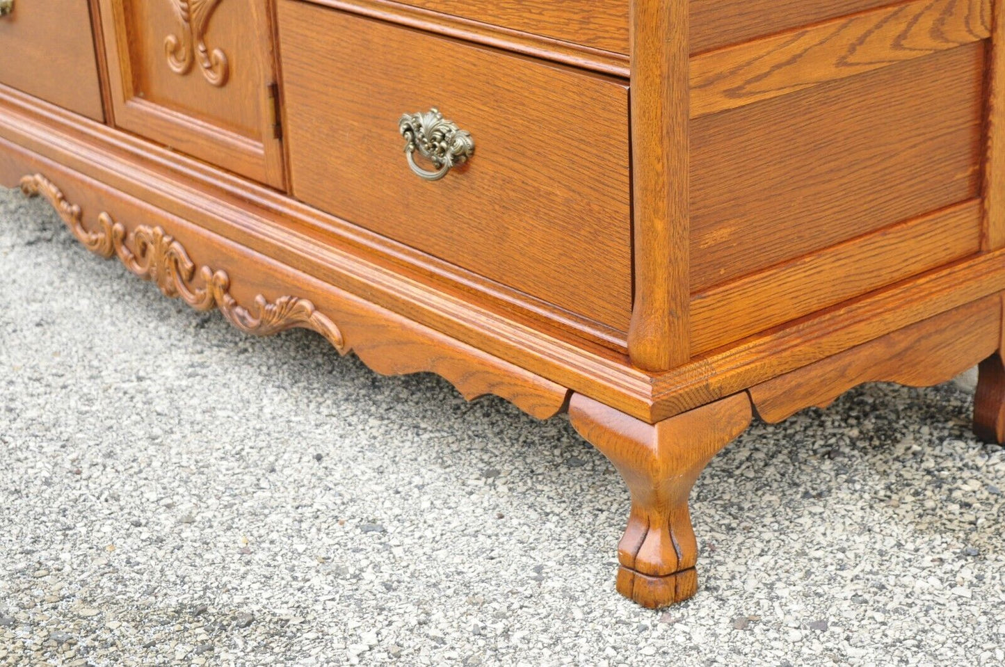 Lexington Victorian Sampler Oak Triple Dresser with Mirror