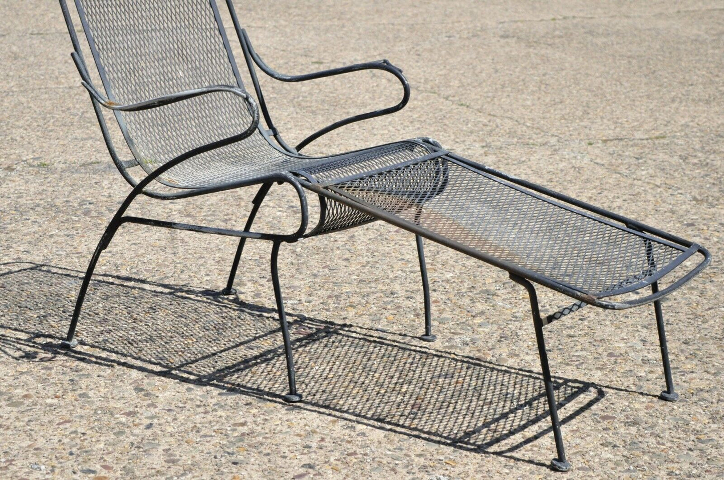 Vintage Woodard Wrought Iron Garden Patio Lounge Chair with Removable Ottoman