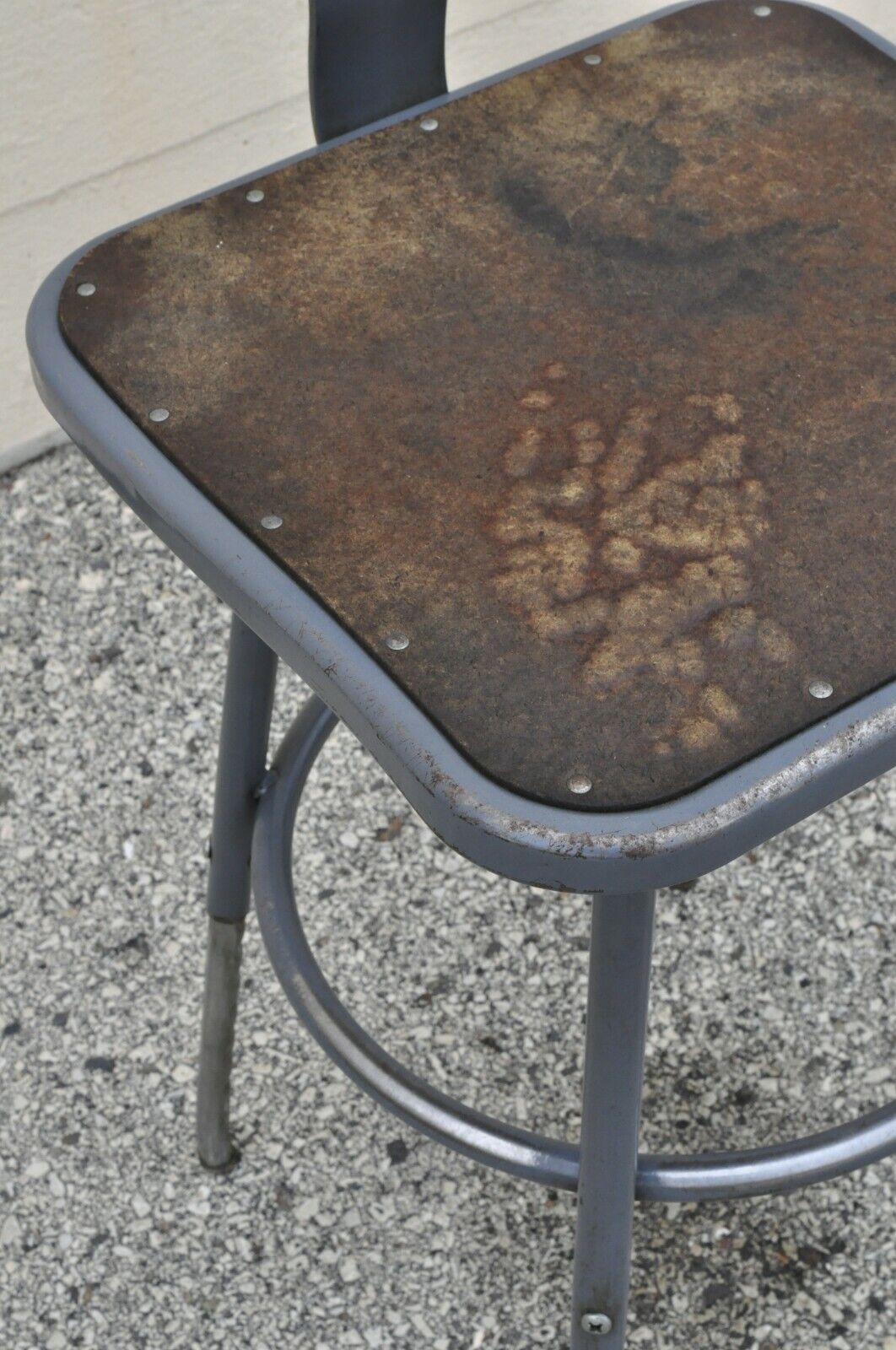 Group Lot of Six Vintage Industrial Steel Metal Drafting Work Stools Chairs