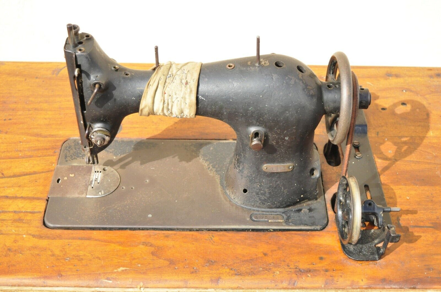 Antique Kingston Conley Electric Motor Industrial Vintage Sewing Machine