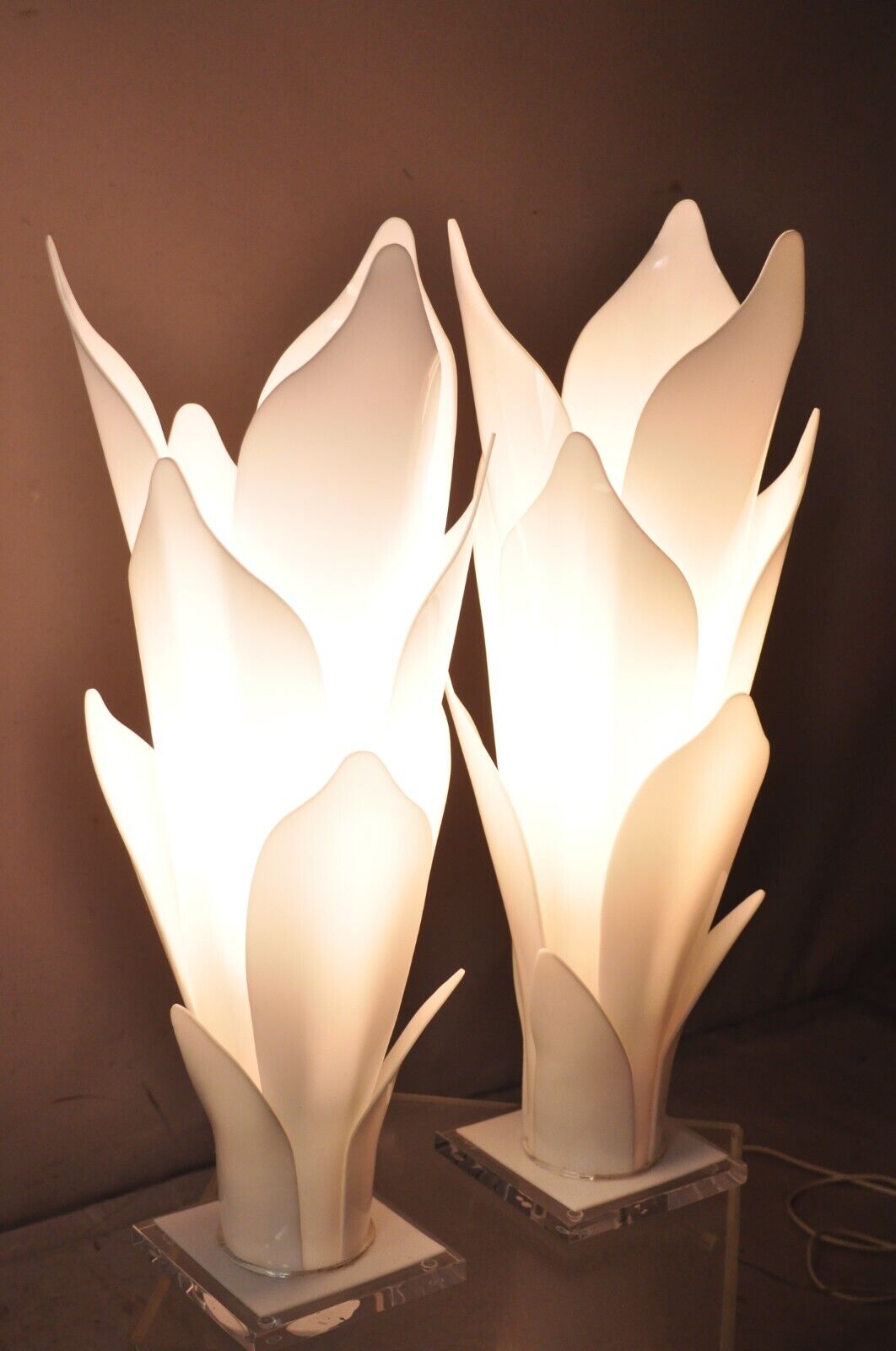 Rougier White Acrylic Lucite Tulip Flower Leaf Mid Century Table Lamps - a Pair
