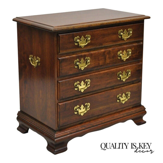 Vtg Chippendale Style Small 4 Drawer Bachelor Chest Cherry Nightstand Side Table