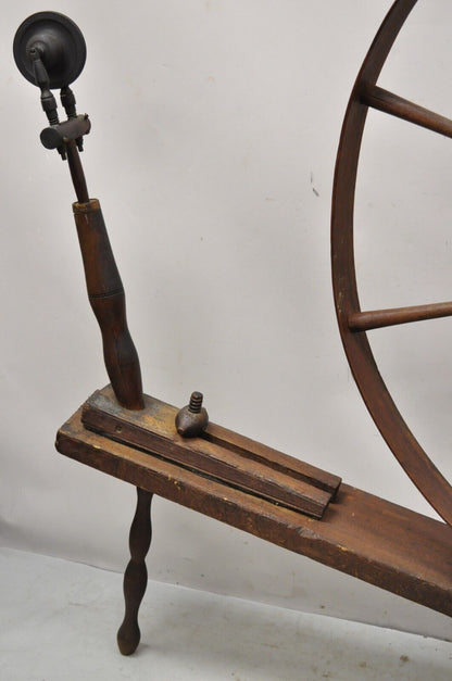 Antique American Primitive Colonial Wooden Country Spinning Wheel