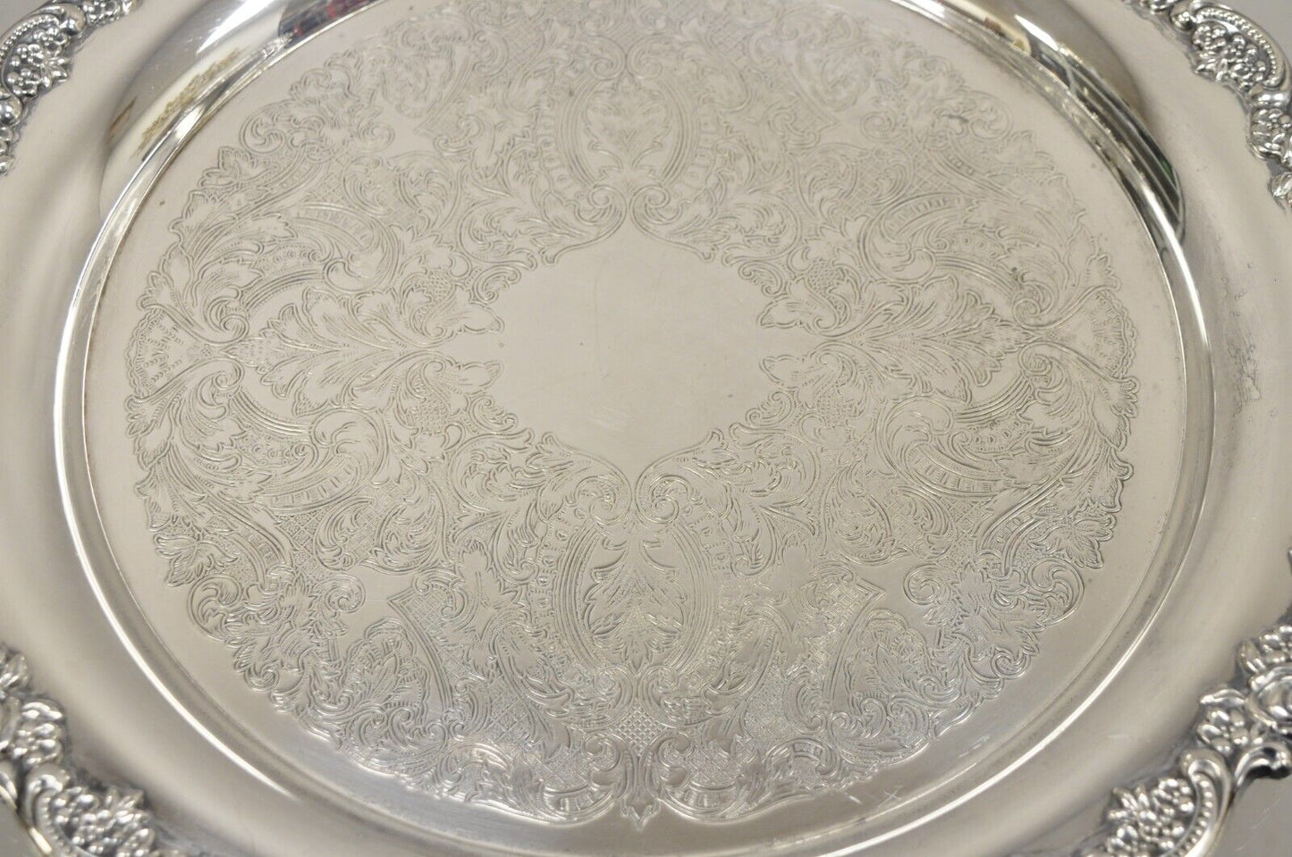 Vtg Oneida Victorian Style Round Silver Plated Serving Platter Tray w handles