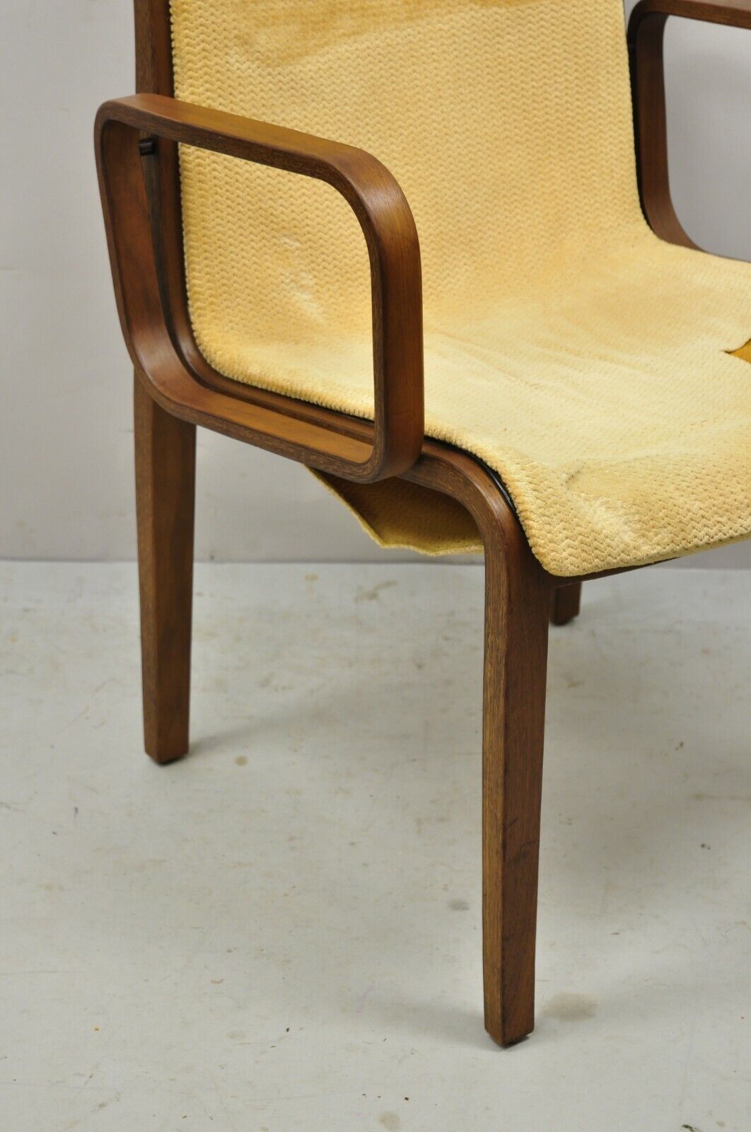 Knoll Bill Stephens Mid Century Modern Bentwood Upholstered Dining Arm Chair