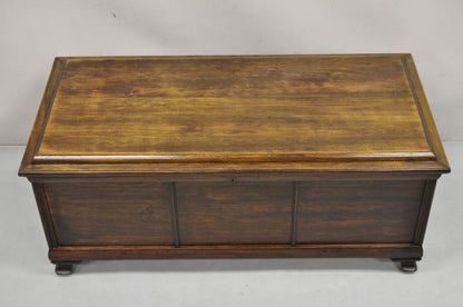 Vintage Mahogany Wood Federal Style Cedar Lined Blanket Chest Storage Trunk