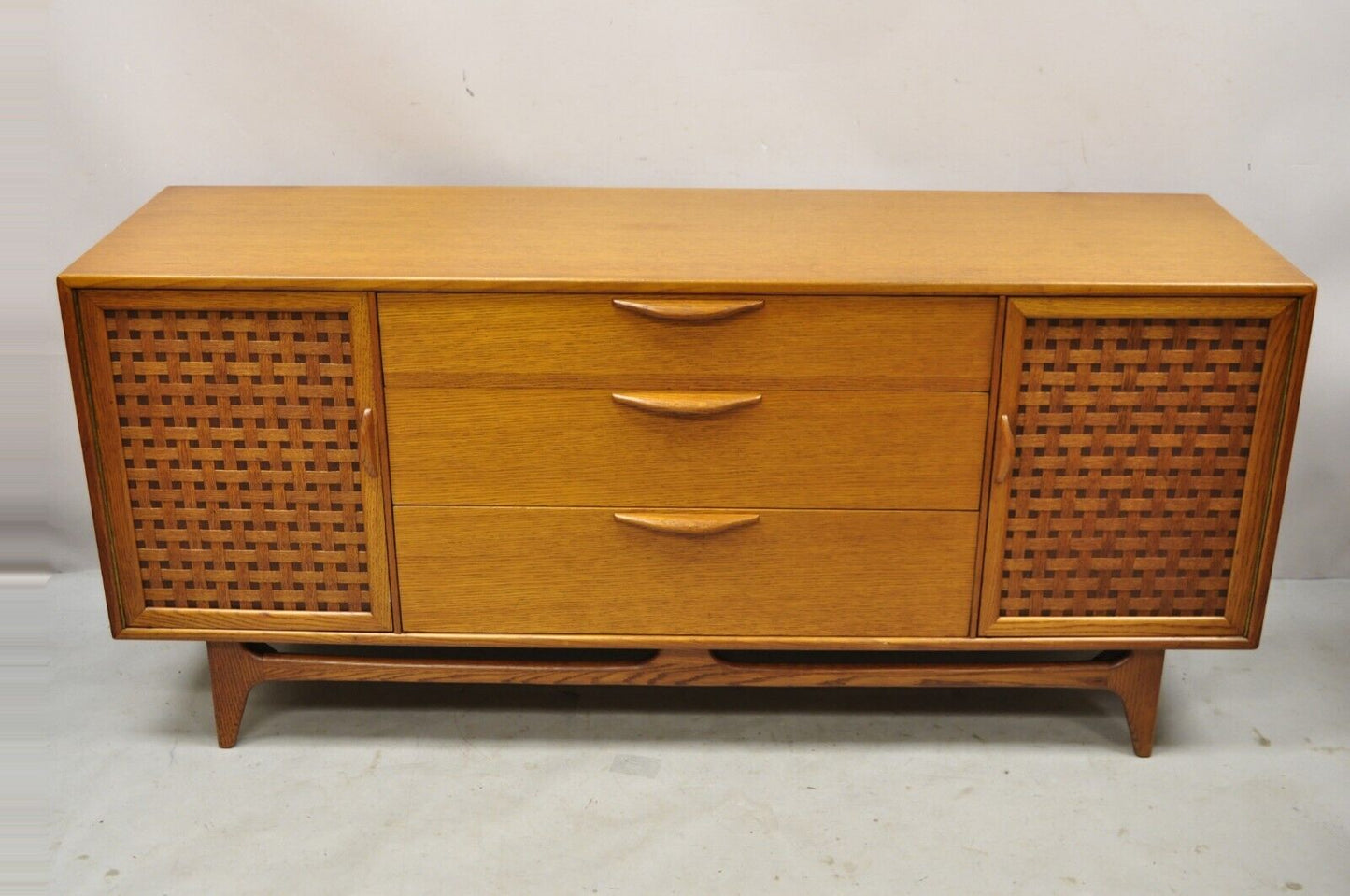 Lane Perception Mid Century Modern Oak Wood Lattice Long Dresser Credenza