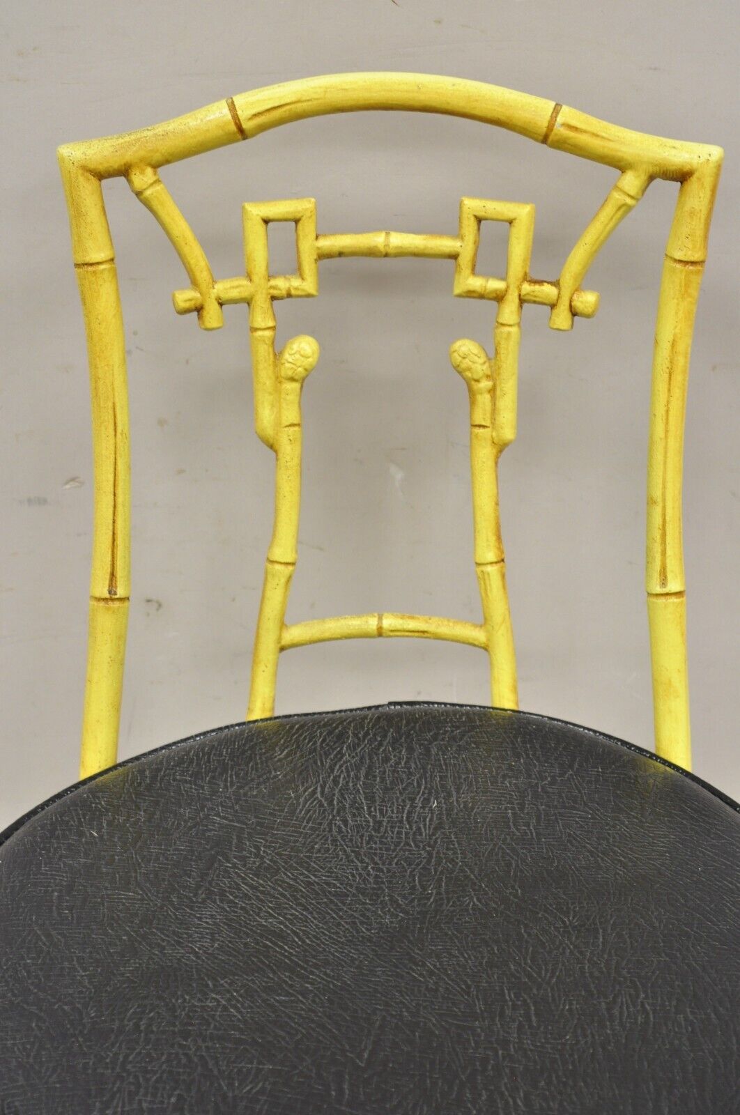 Vintage Chinese Chippendale Yellow Faux Bamboo Cast Aluminum Barstool Stool