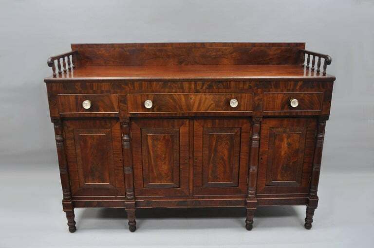 Antique American Empire Sideboard Buffet Crotch Flame Mahogany, circa 1840