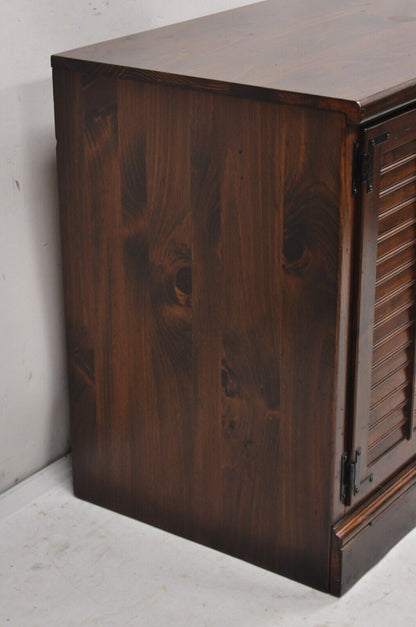 Ethan Allen Old Tavern Antiqued Pine Wood Record Entertainment Music Cabinet