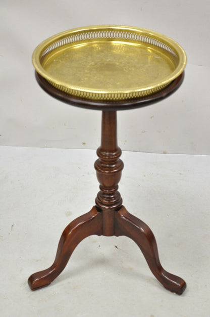 Vintage English Queen Anne Style Small Pedestal Side Table with Brass Tray Top