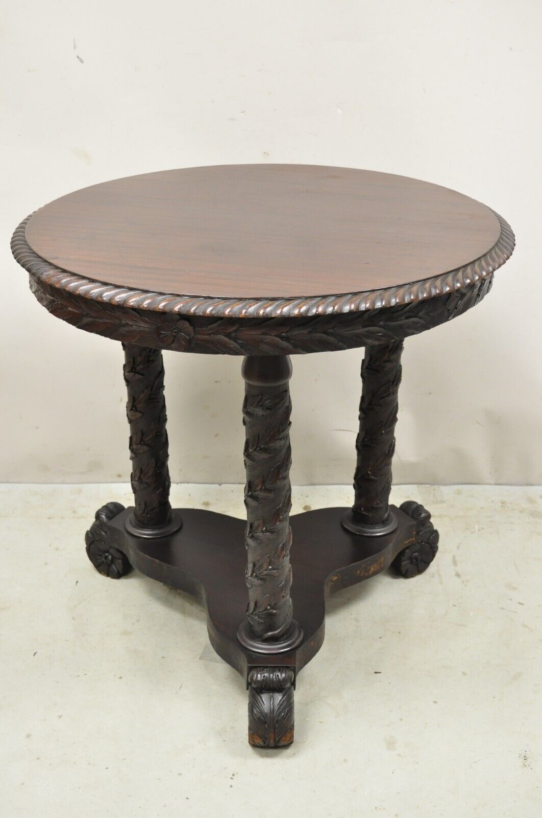 Antique American Empire Floral Spiral Carved Mahogany Round Library Center Table