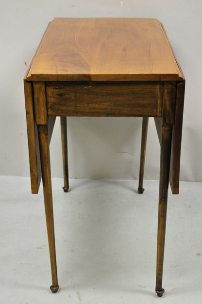 Antique American Colonial Cherry Wood Slender Leg Pembroke Lamp Side End Table